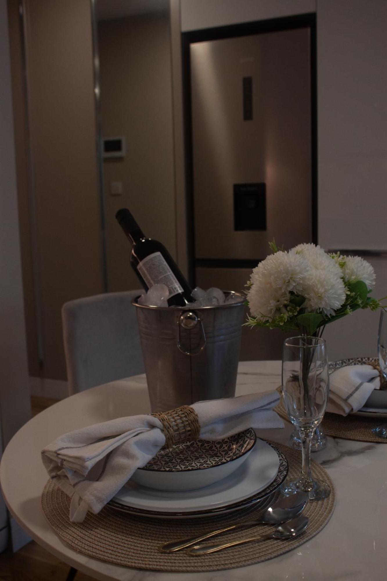 Nina Apartment Diamond Limak Skopje Ngoại thất bức ảnh
